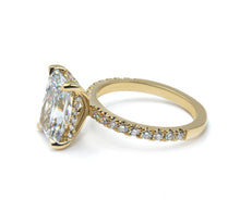 Perfect Hidden Halo Radiant Cut, French Cut Pavé sides, 2.00+ ct, D-E/VS