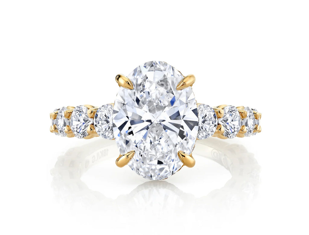 Hidden Halo Oval Cut, French Cut Pavé sides