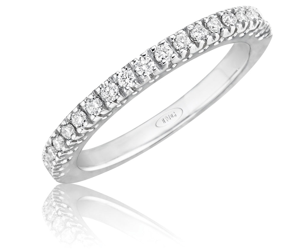 Nineteen stone wedding band