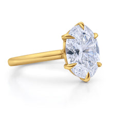 CUSTOM OVAL BRILLIANT DIAMOND ENGAGEMENT RING