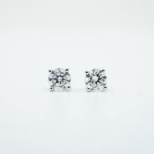Exquisite Harmony: 2.00+ Carat VS1-VS2 Clarity and DEF Color