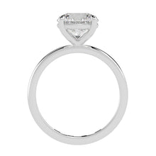 Solitaire with a collar