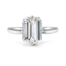 Clarity Diamond™ Signature Compass Set Emerald Diamond Solitaire Engagement Ring