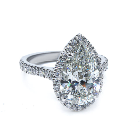 Complicated Pear Shape Halo