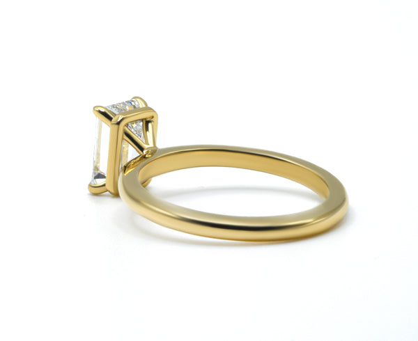 Clean Lines & Brilliance: Lab-Grown Emerald Cut Diamond Solitaire Ring