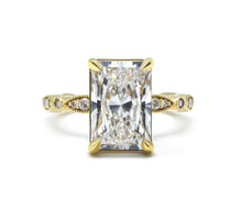 Solara Radiant cut Diamond Ring