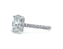 Hidden Halo Oval Brilliant Cut French Cut Pavè