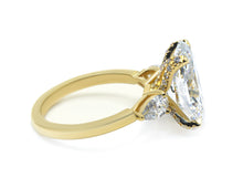Harmonious Trio: Oval & Pear Lab-Grown Diamonds Engagement Ring