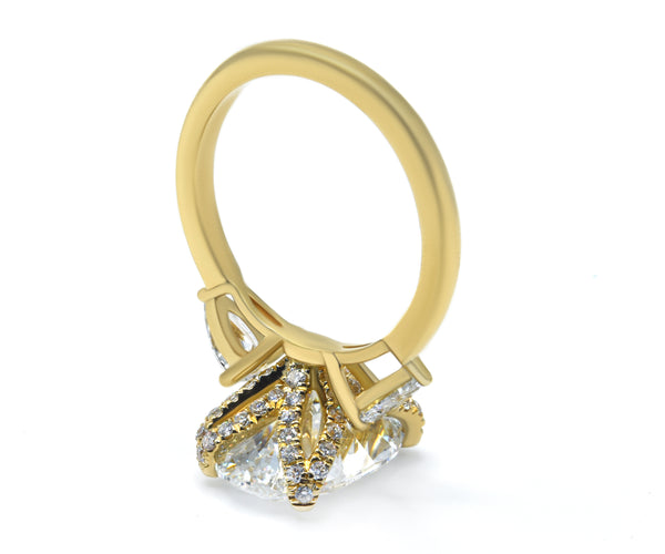 Harmonious Trio: Oval & Pear Lab-Grown Diamonds Engagement Ring