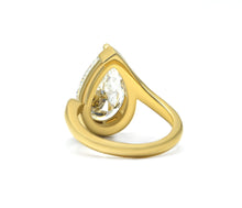 Modern Lab-Grown Pear Diamond Ring