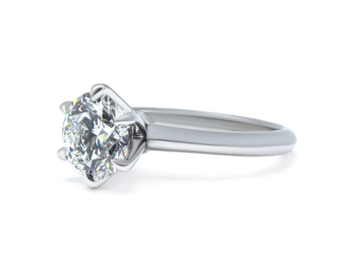 The six-prong Solitaire