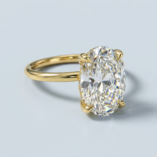 Front view of the yellow gold engagement ring
