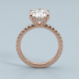 Hidden Halo Oval Brilliant Cut French Cut Pavè 2.00+ CT, D-E/VS