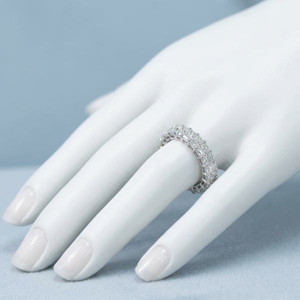 Hand model shot of the white gold engagement ring