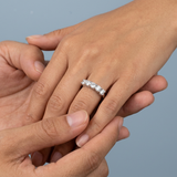 Five diamond shared prong setting