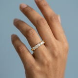 Five diamond shared prong setting