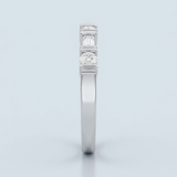 Alternating three round wedding band