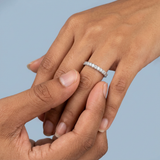 Classic one row round diamond stacking band