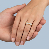 Five diamond shared prong setting