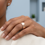 High polished flat band with side diamonds 6 mm +