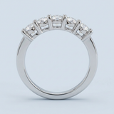 Five diamond shared prong setting