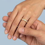 Single row milgrain diamond wedding band