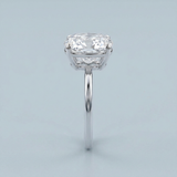 Cushion cut diamond ring