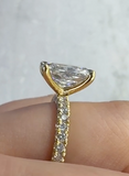 Radiant Cut Diamond Three Row Pavé