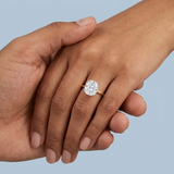 Cushion cut diamond ring