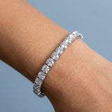 Tennis Bracelet Round Brilliant Cut Diamonds 10.50 CTW. 44 diamonds