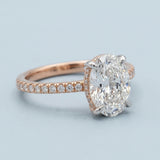 Two-Tone Oval Side-Edge Halo Ring Setting